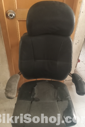 Boss chair